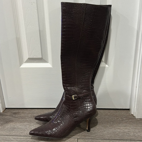 Charles by CD Arlie Croc Pointed Toe Boot - Picture 4 of 8